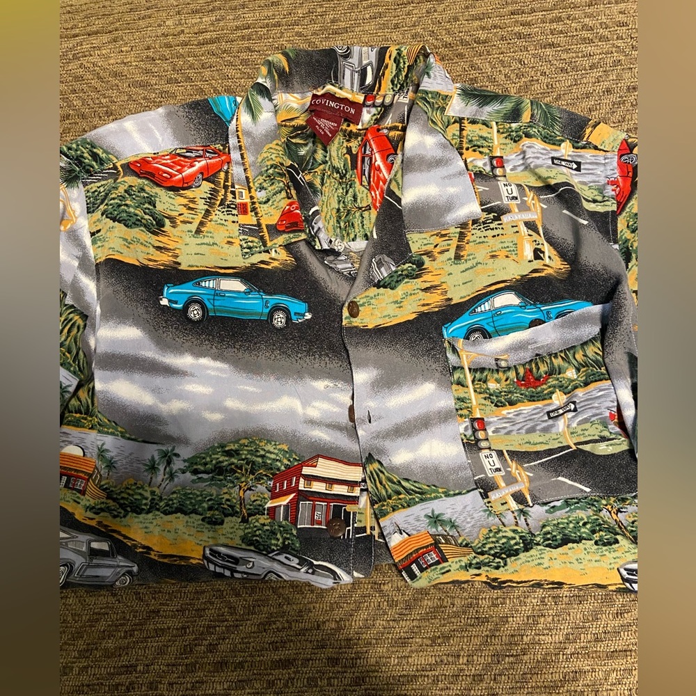 Men’s Hawaiian shirt